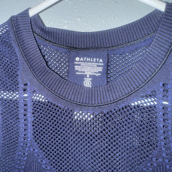 Athleta Blue Fitted Sleeveless Tank Top - Picture 2 of 4